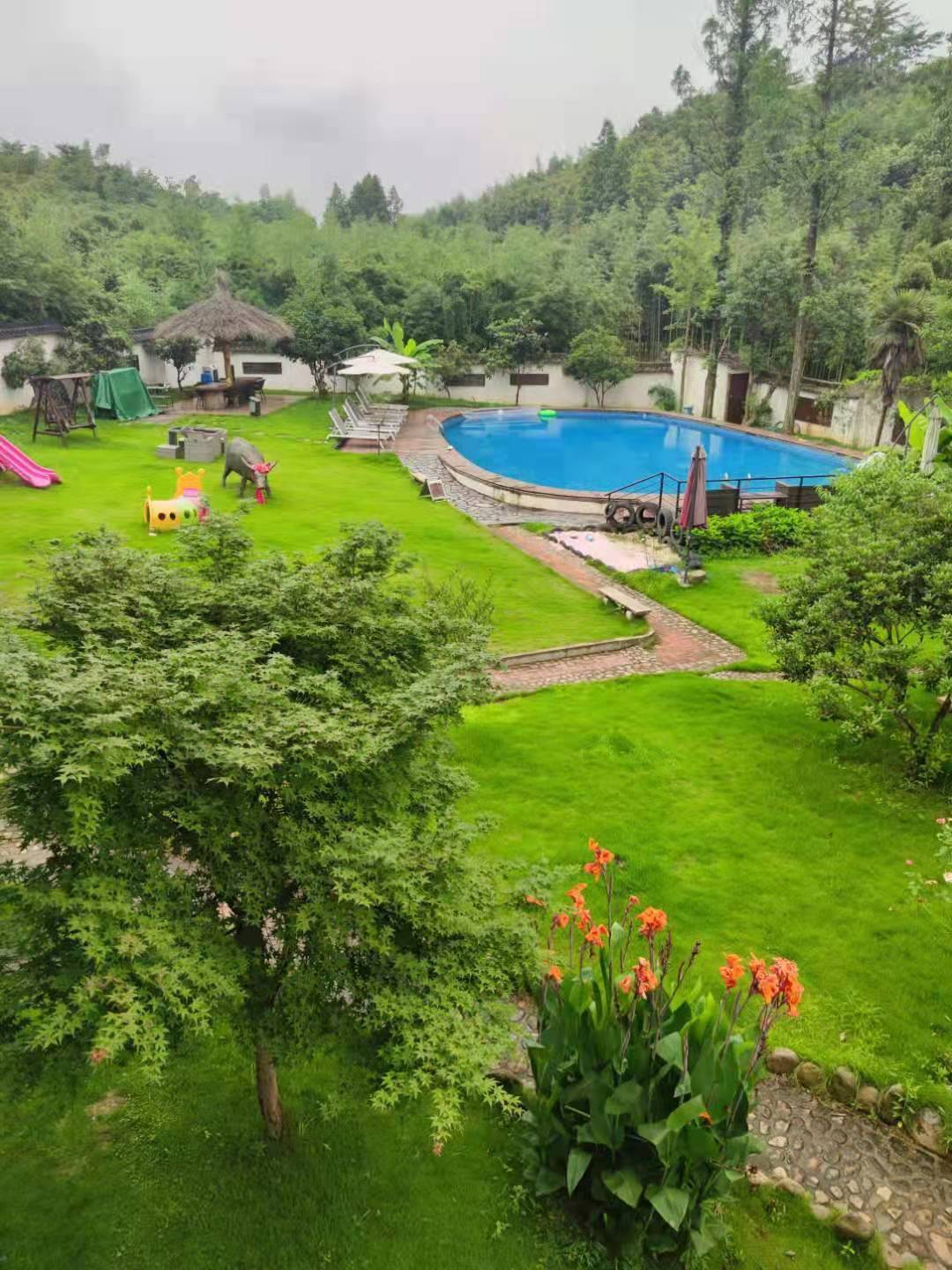 這(zhè)個(gè)夏天出發去(qù)莫幹山(shān)，可(kě)别忘了(le)年(nián)中總結哦