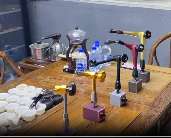 磁力表座大(dà)PK